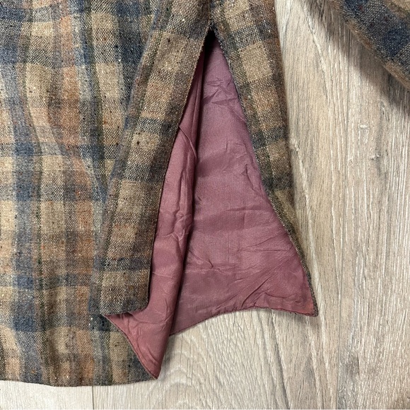 Vintage Wool blend plaid shacket - Picture 2 of 8